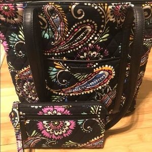 Vera Bradley handbag and wallet set